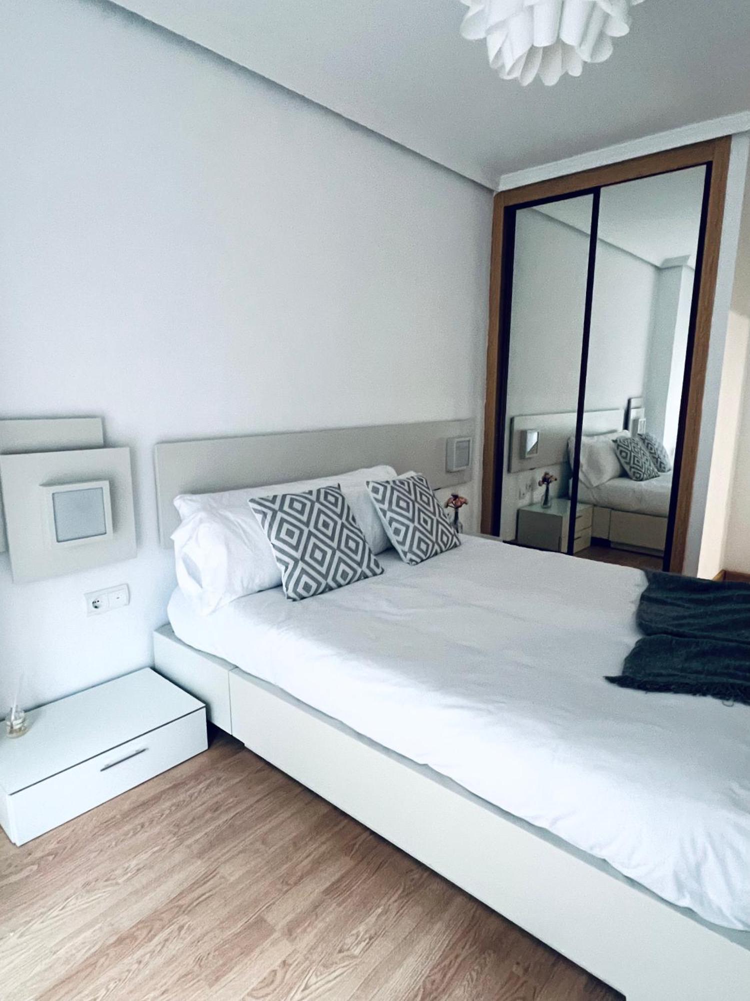 Torrequebrada Casino Apartment เบนัลมาเดนา ภายนอก รูปภาพ