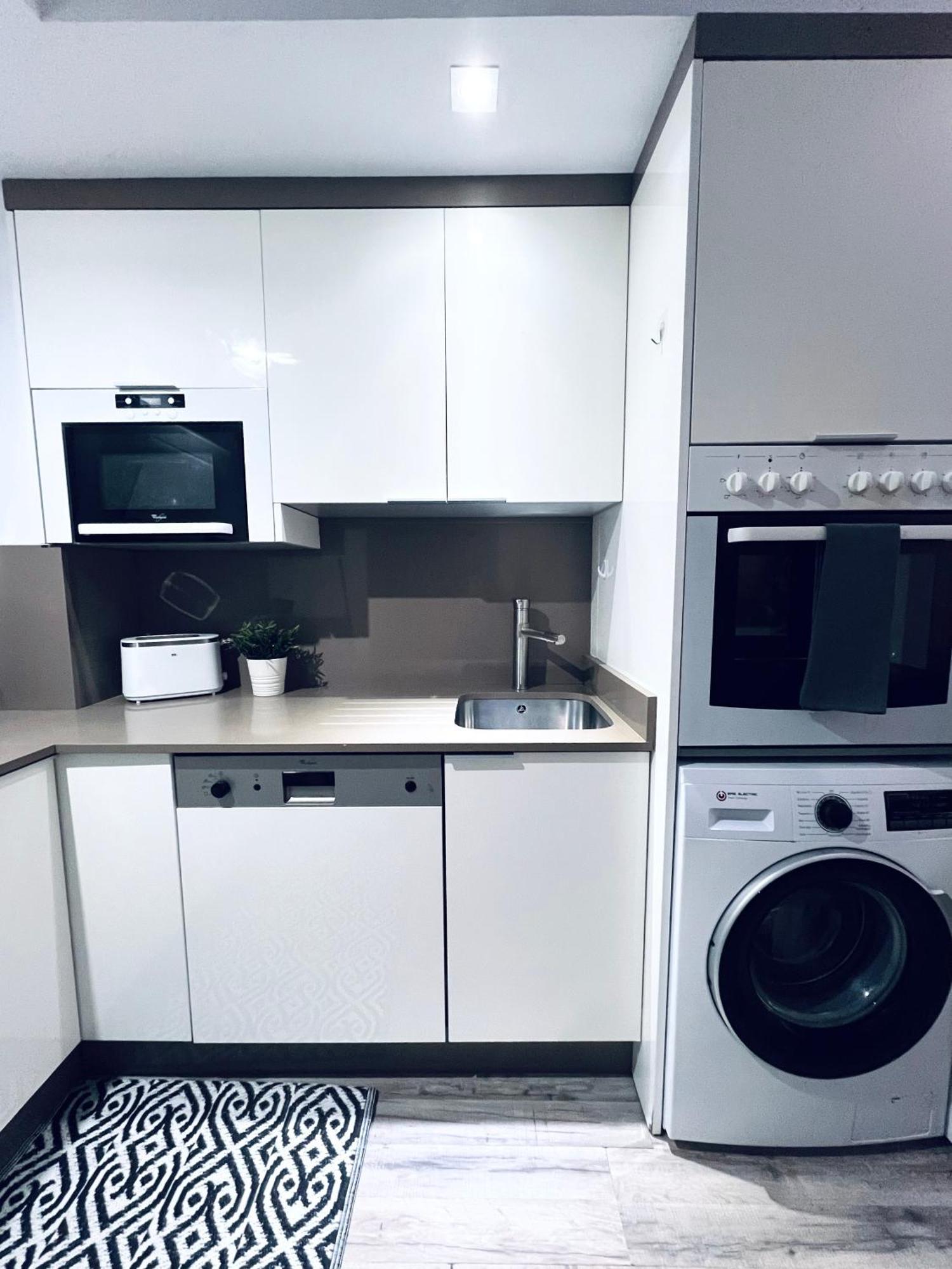 Torrequebrada Casino Apartment เบนัลมาเดนา ภายนอก รูปภาพ
